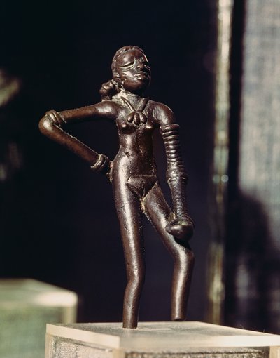 Figura de una joven bailarina, de Mohenjo-Daro, Valle del Indo, Pakistán de Harappan